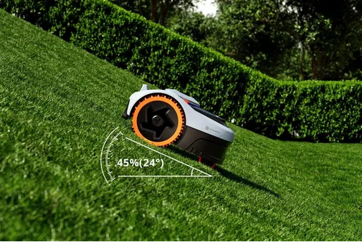 Робот-газонокосарка Segway Navimow i210E AWD